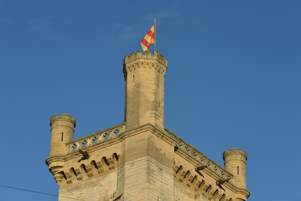 Le Mas Des Alexandrins Uzes Exterior photo