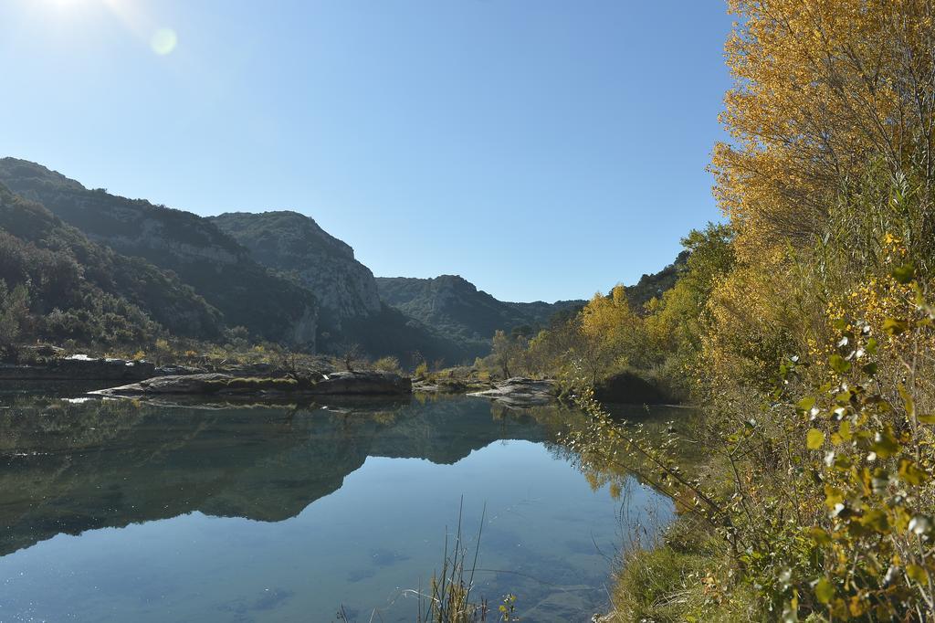 Le Mas Des Alexandrins Uzes Exterior photo