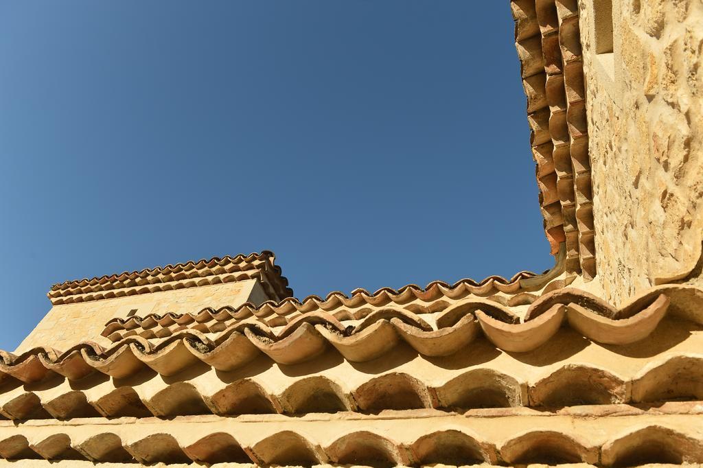Le Mas Des Alexandrins Uzes Exterior photo